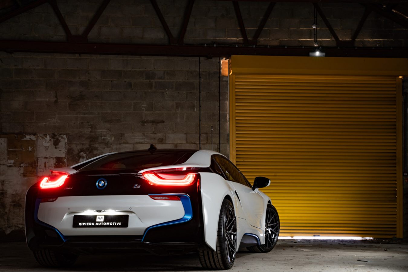 BMW-i8-Riviera-RF106-Flow-Formed-Alloy-Wheels