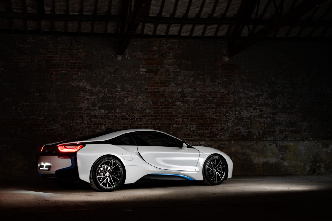 BMW-i8-Riviera-RF106-Flow-Formed-Alloy-Wheels