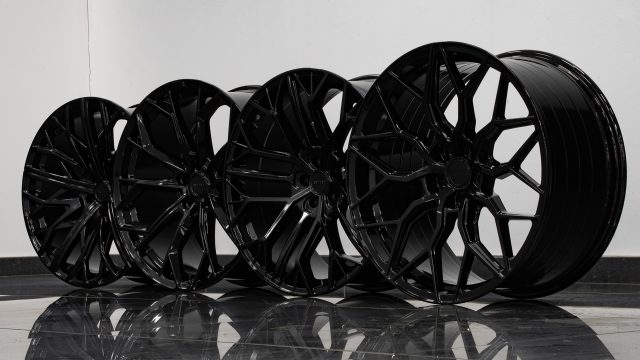 Riviera SUV Wheels Flow Formed & Cast Alloy Wheels