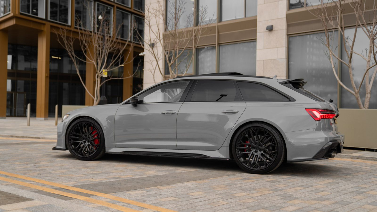 Audi-RS6-C8-Riviera-RV198-GB