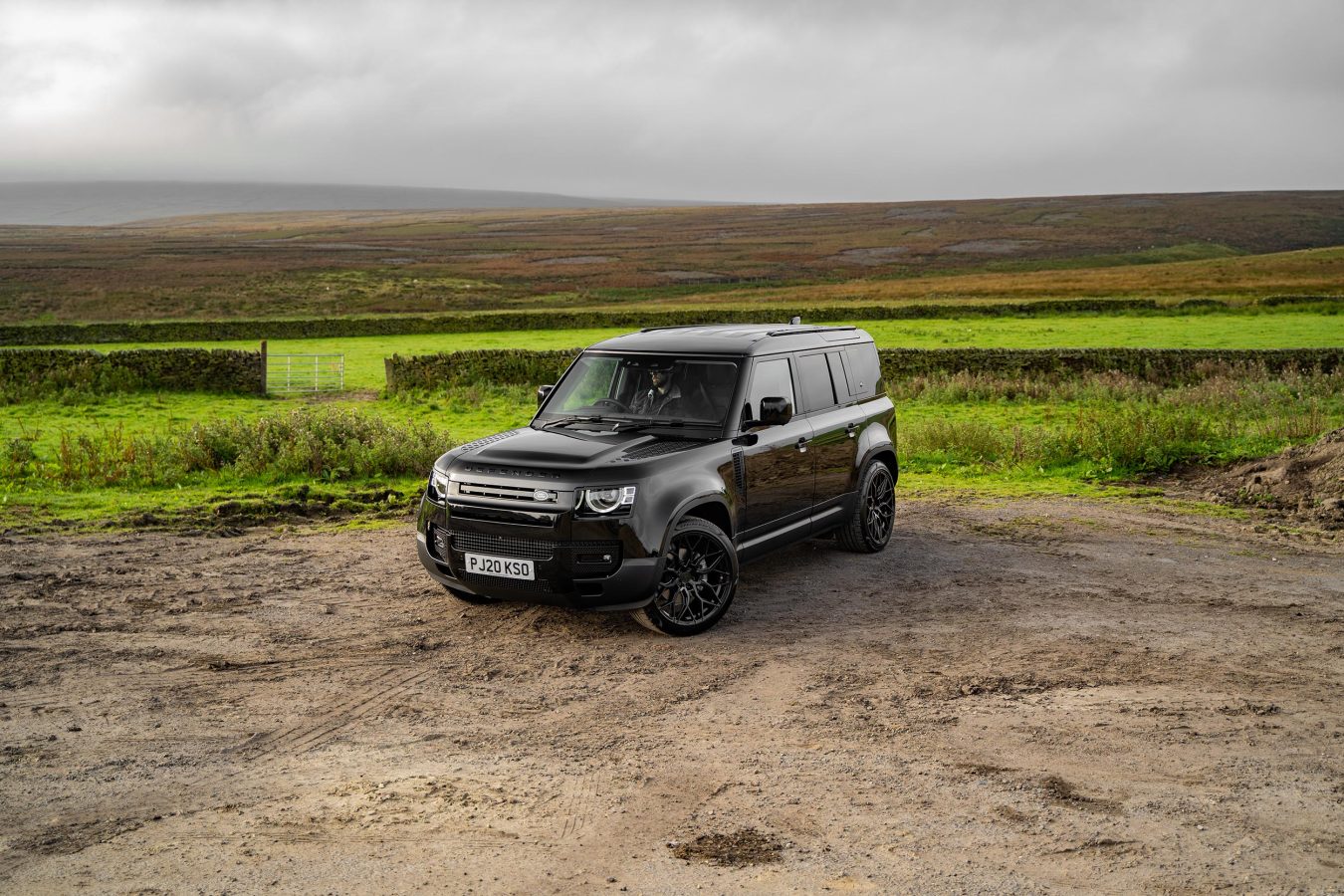 Land Rover Defender 110 Riviera RF108