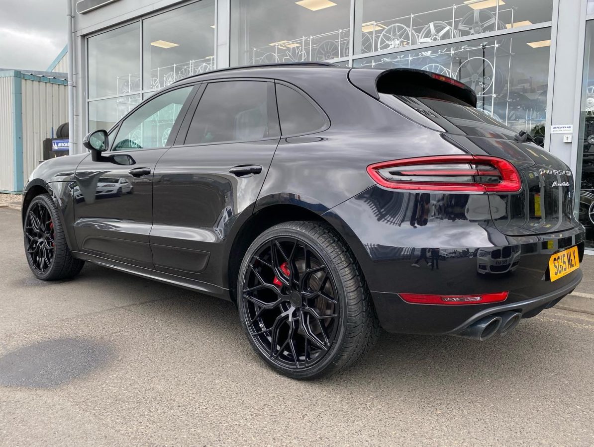 Porsche Macan Riviera RF108 GB