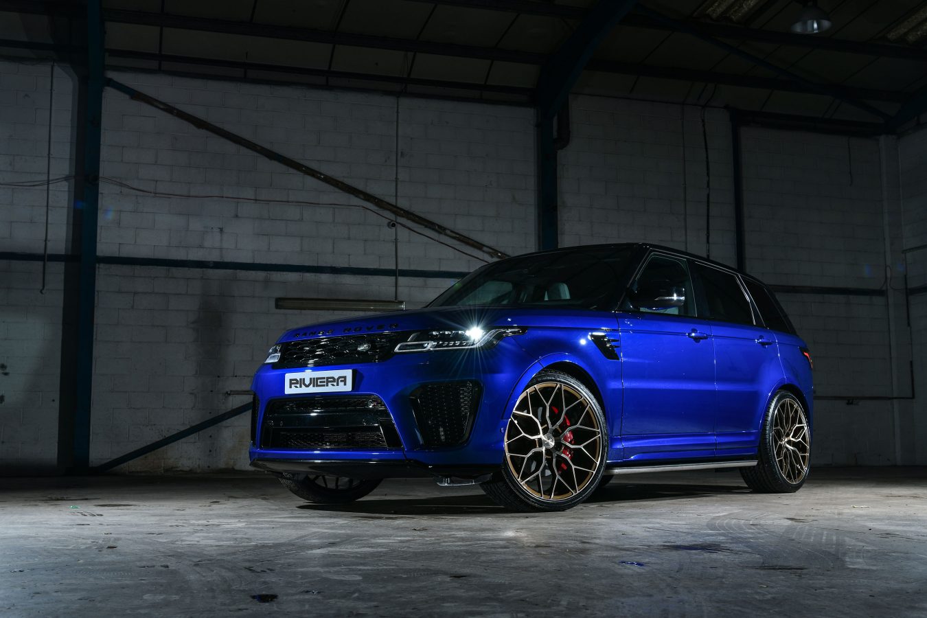 Range Rover Sport SVR Riviera RF108