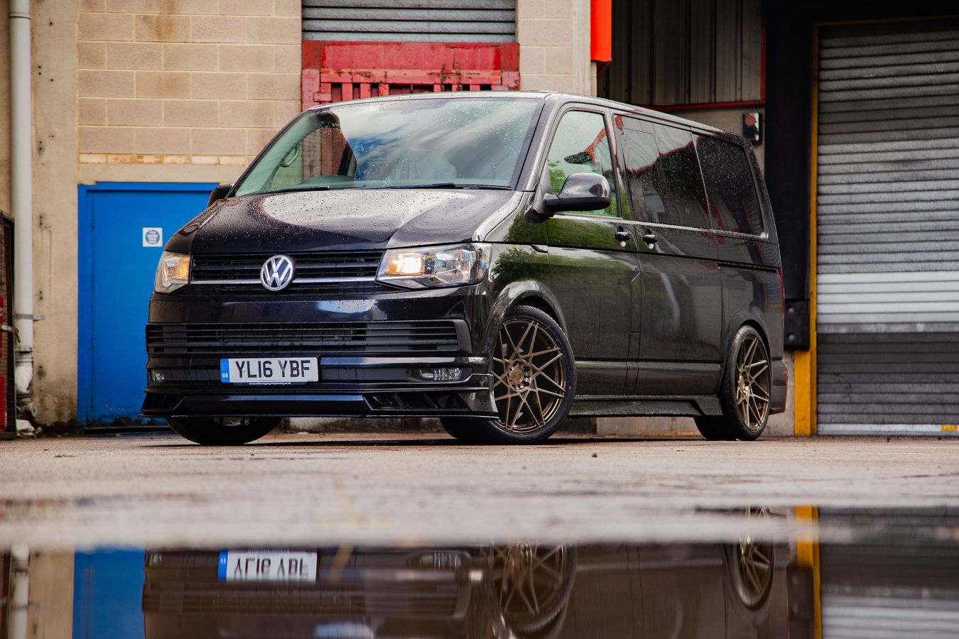 Volkswagen Transporter T6 Riviera RF2 Bronze